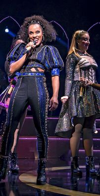 Foto de SIX: The Musical