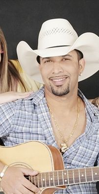 Foto de Dayane Tavares e Michel