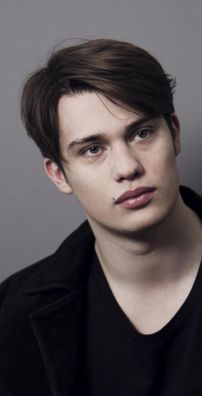 Foto de Nicholas Galitzine