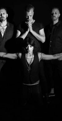 Foto de Vlad In Tears