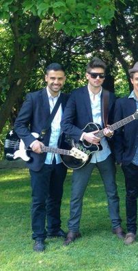 Foto de Kisskiss & Bangbang