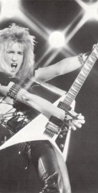 Foto de Hawk (Metal)