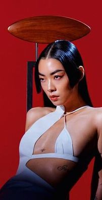 Foto de Rina Sawayama