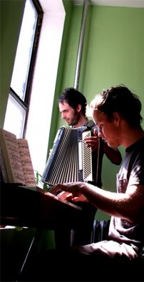 Foto de Clap Your Hands Say Yeah