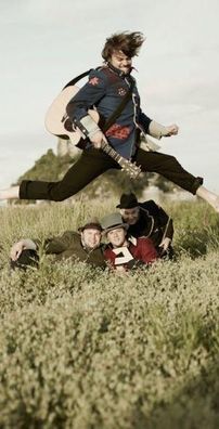 Foto de 77 Bombay Street