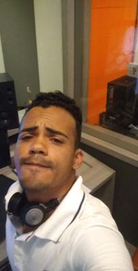 Foto de Thiaguinho Pressão