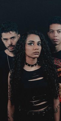 Foto de Halfway Dead