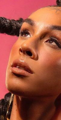 Foto de Linn da Quebrada