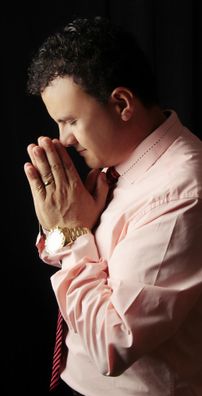 Foto de Cantor Ailton Belem