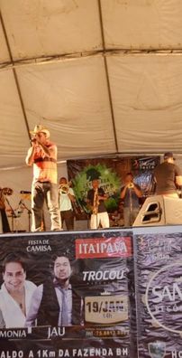 Foto de val do arrocha