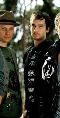 Foto de Armchair Cynics