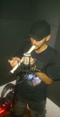 Foto de With Faces In Fire