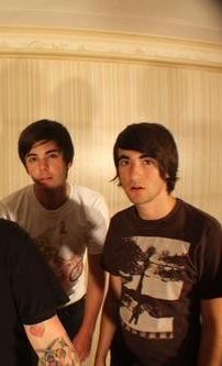 Foto de We Are Defiance!