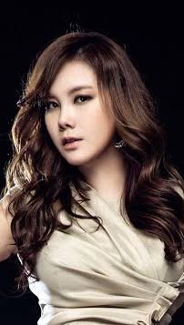 Foto de Kim Hyun Jung