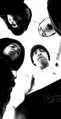 Foto de Friendship Never Die