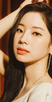 Foto de DAHYUN (TWICE)