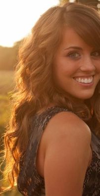 Foto de Angie Miller