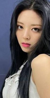 Foto de YUNA (ITZY)
