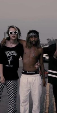 Foto de Love In Future Times