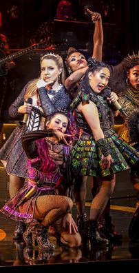 Foto de SIX: The Musical