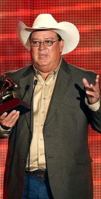 Foto de David Lee Garza y Los Musicales