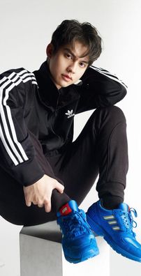 Foto de Bright Vachirawit