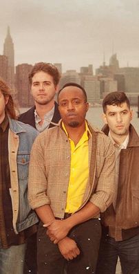 Foto de Durand Jones & The Indications