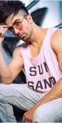 Foto de Harrdy Sandhu