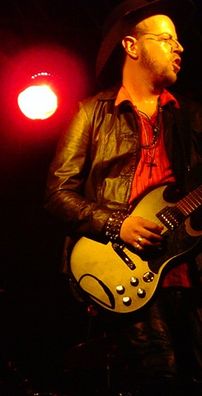 Foto de Daniel Belleza e Os Corações Em Fúria