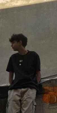 Foto de MESS (UNCHROMA)