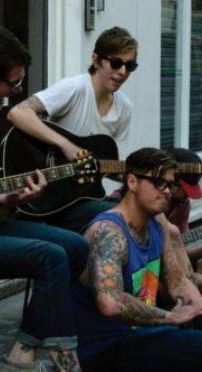 Foto de The World Is A Beautiful Place & I Am No Longer Afraid To Die