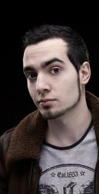 Foto de Falling Girl