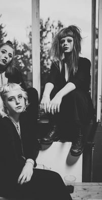 Foto de Kælan Mikla