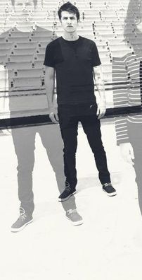 Foto de Far From Alaska