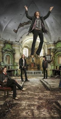 Foto de Heaven & Earth