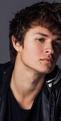 Foto de Ansel Elgort