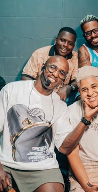 Foto de Caju Pra Baixo