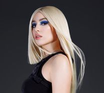 Ava Max - LETRAS.MUS.BR