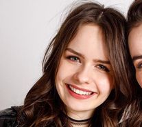 Foto de Sarah & Julia