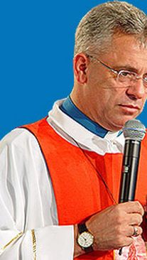Foto de Padre Léo