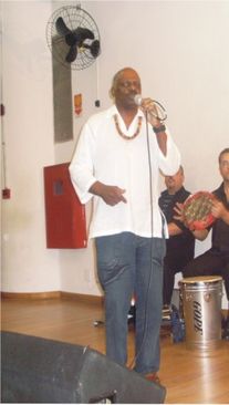 Foto de Cantor Deolindo