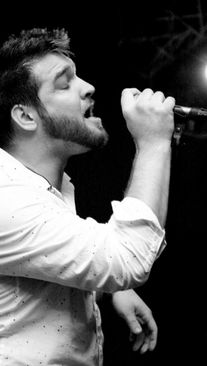 Foto de Broken Iris