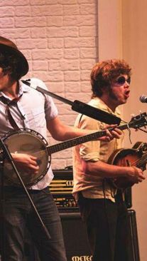 Foto de Mustache & Os Apaches