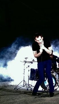 Foto de Distorted Harmony