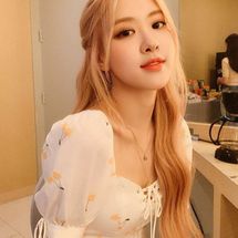 Foto de ROSÉ