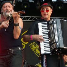 Foto de Gogol Bordello