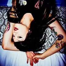 Foto de Porcelain And The Tramps