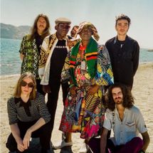 Foto de Witch (We Intend To Cause Havoc)