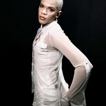 Foto de Arthur Santana (Oficial)