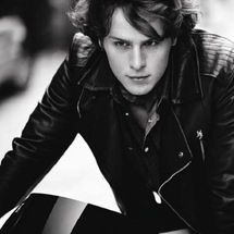 Foto de Jonathan Groff